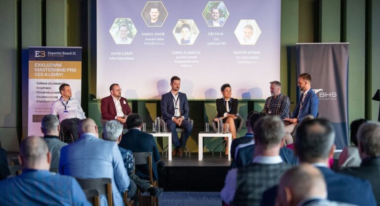 Odolný CEO záznam z konference